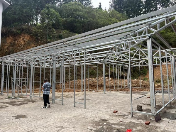 鋼結(jié)構(gòu)廠房